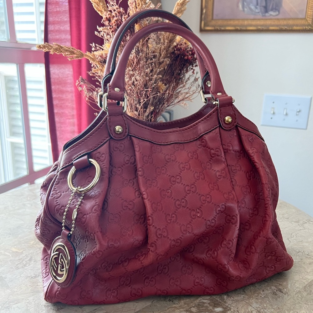Red Gucci Guccisima Shoulder Bag